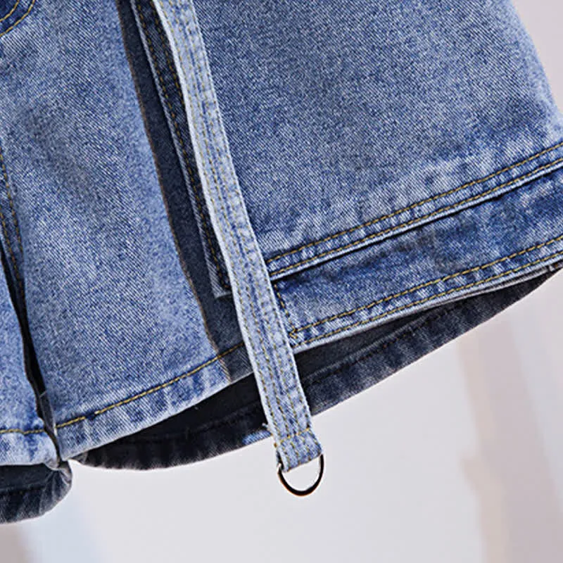 Chic Colorblock Round Collar T-Shirt Pocketed Denim Shorts