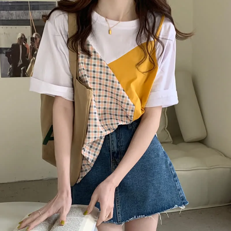 Chic Colorblock Round Collar T-Shirt Pocketed Denim Shorts