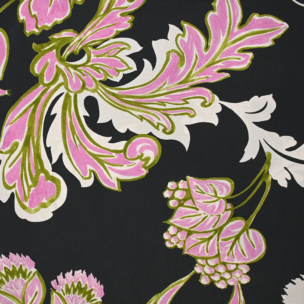 Crêpe de viscose imprimé plume baroque rose, écru et vert fond noir