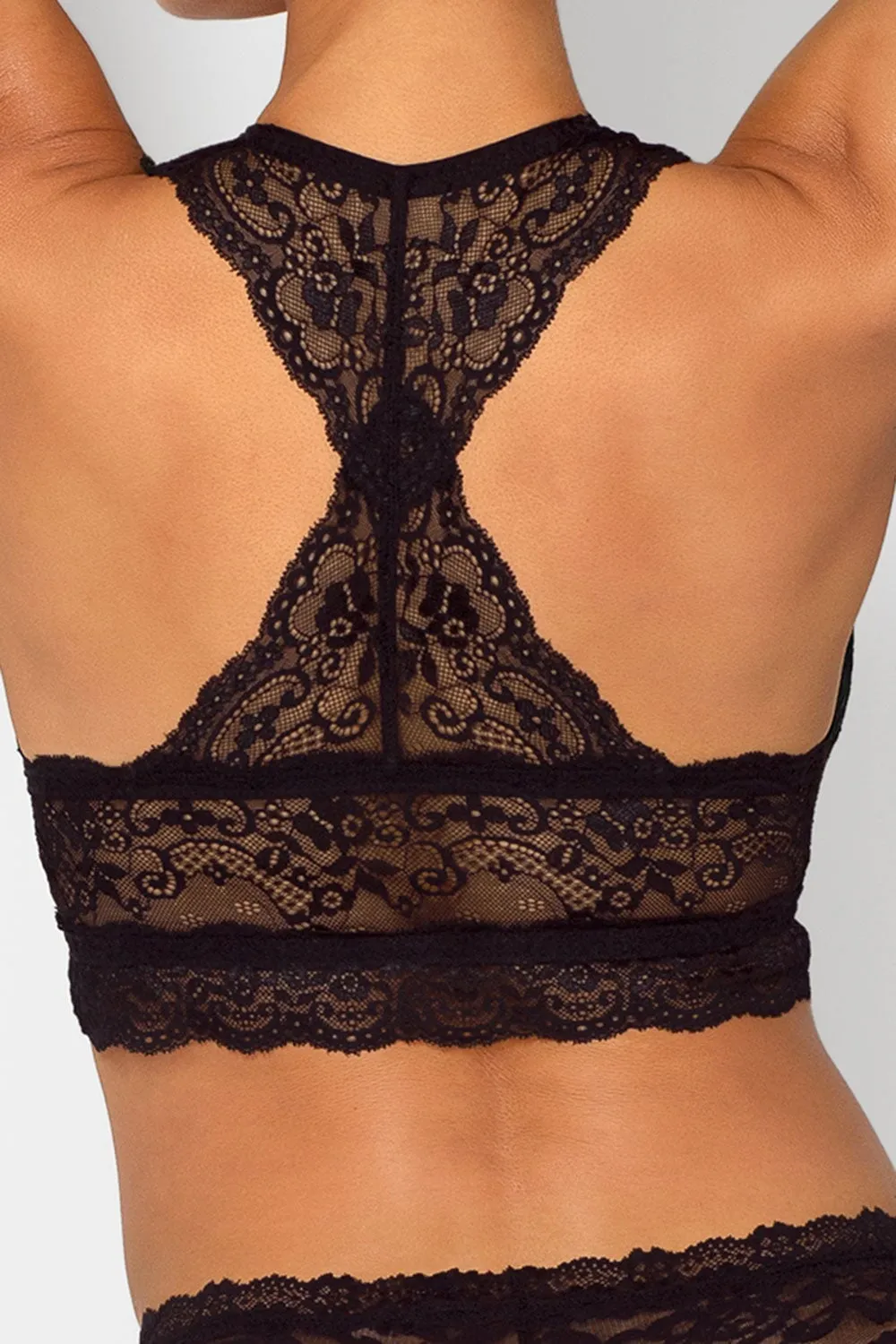 Lovely Lace Racerback Bralette | Black Hue