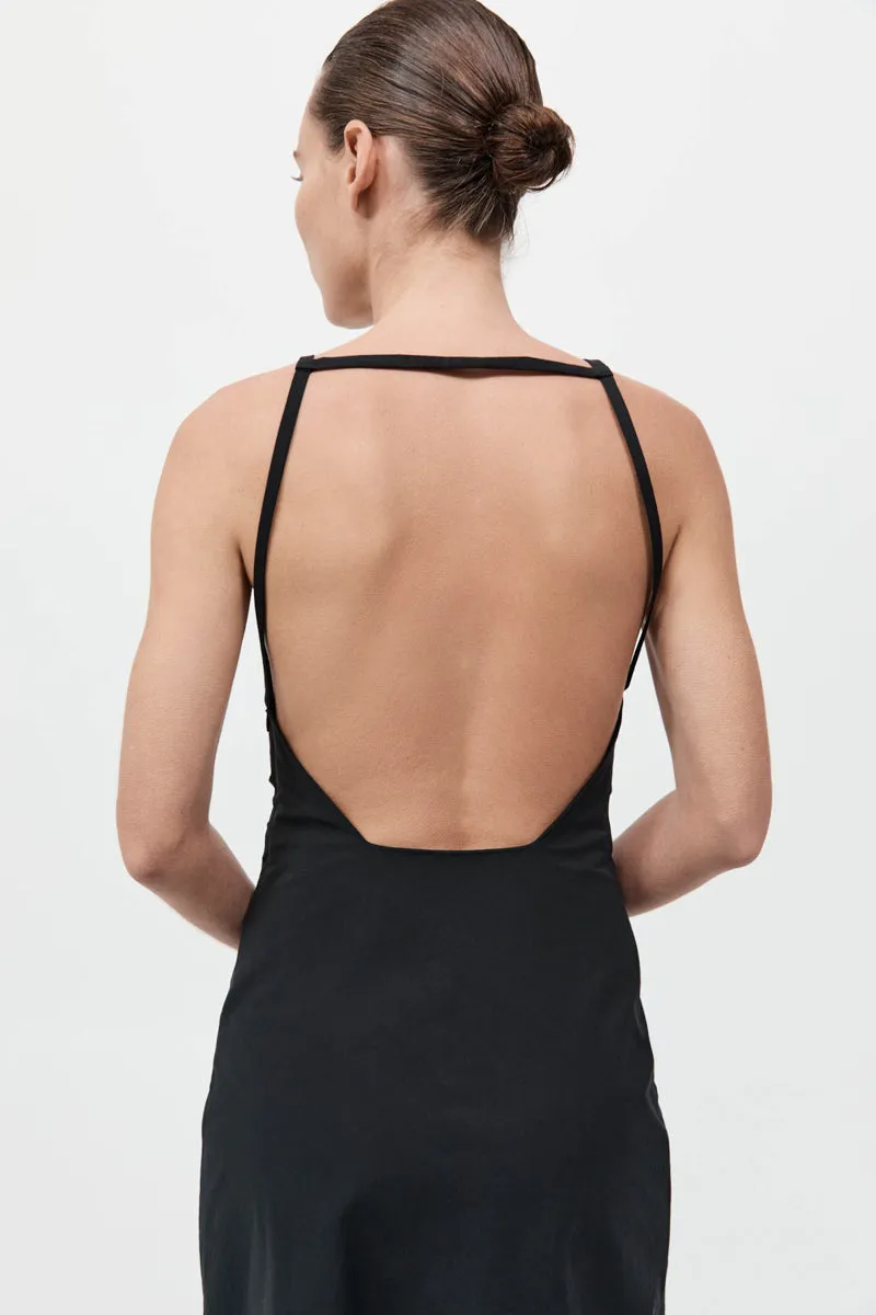 Minimal Bias Dress - Black