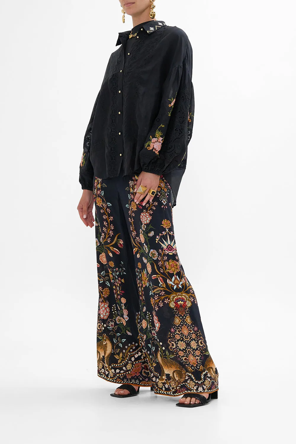 STRAIGHT LEG RELAXED TROUSER LOOM TO TOMB