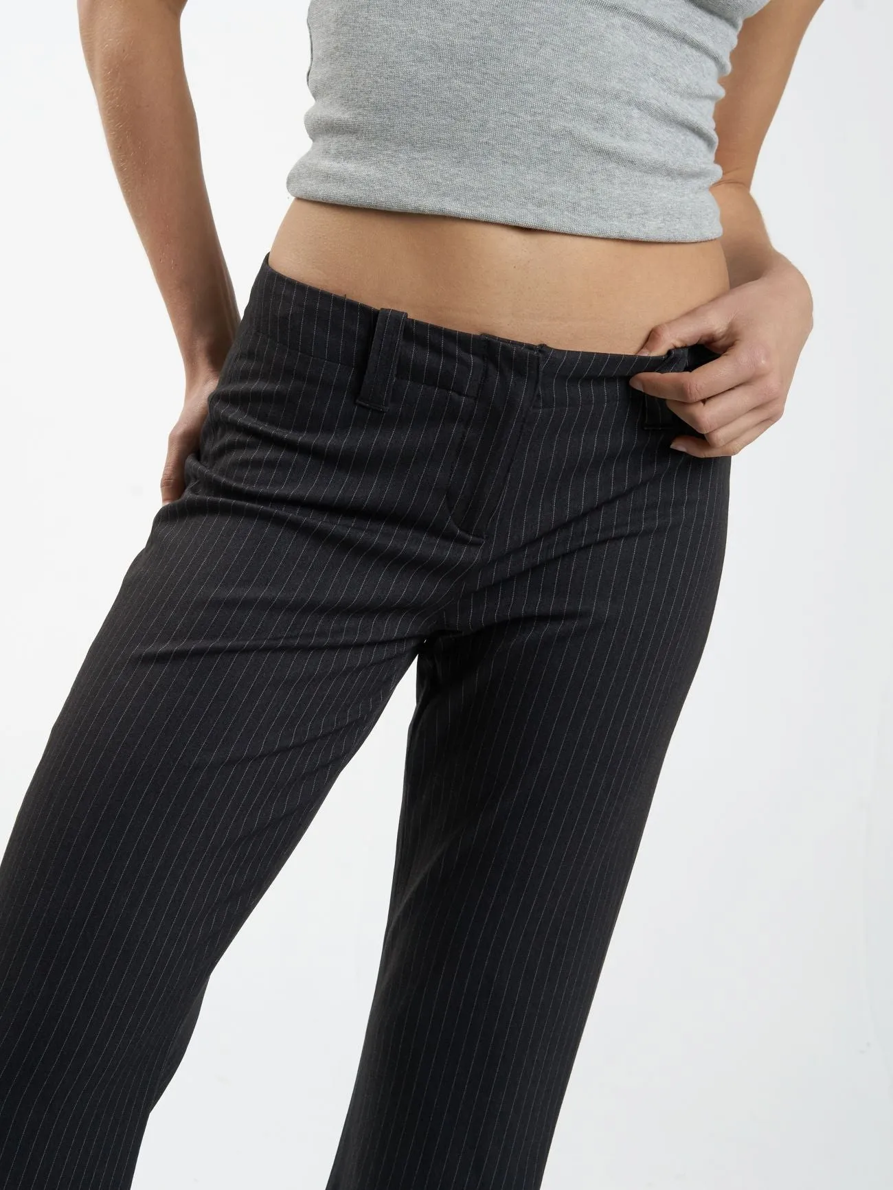 THRILLS - Brit Pinstripe Pant - CHARCOAL GREY
